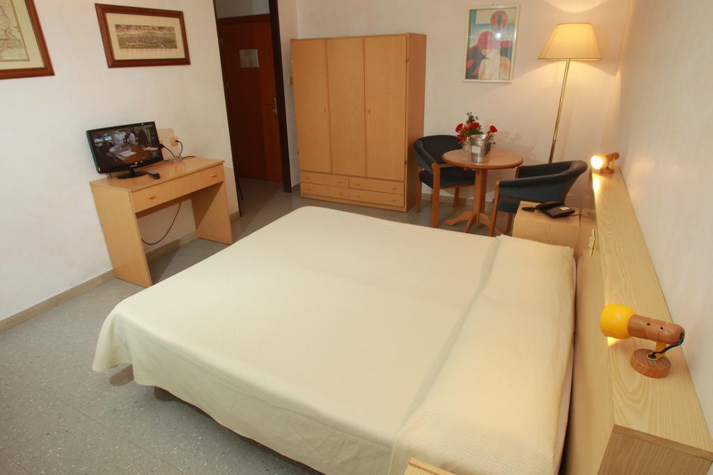 Hotel San Vitale Medicina  Exteriör bild