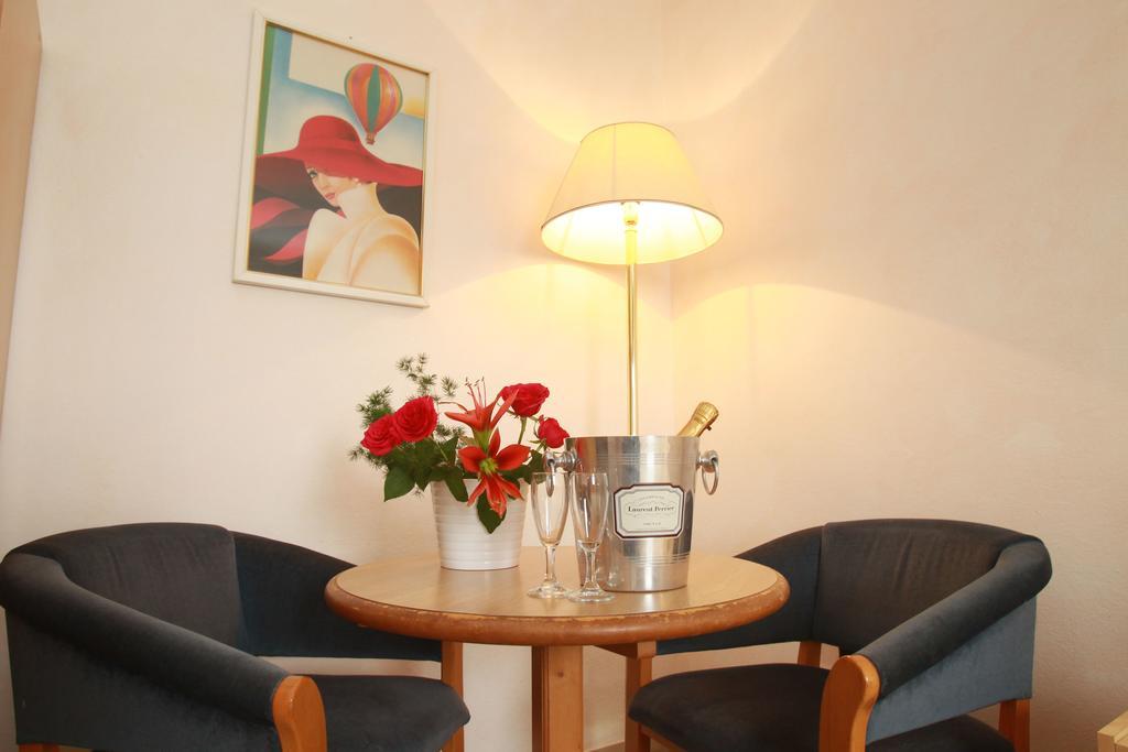 Hotel San Vitale Medicina  Exteriör bild