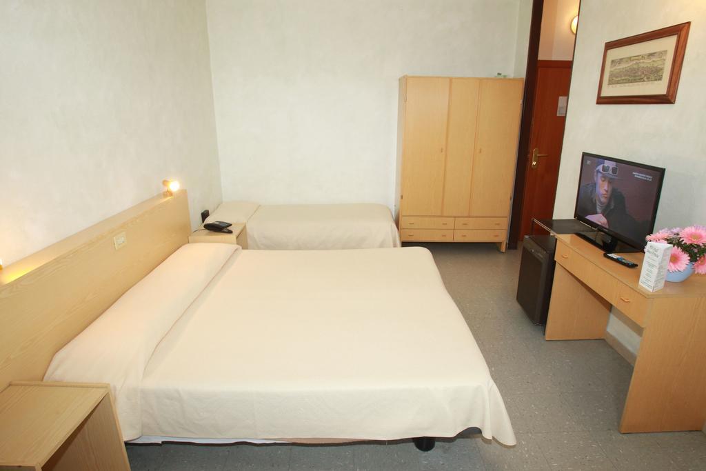Hotel San Vitale Medicina  Exteriör bild