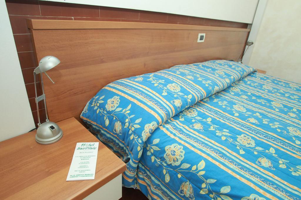 Hotel San Vitale Medicina  Exteriör bild